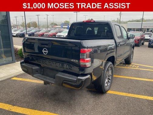 2025 Nissan Frontier SV