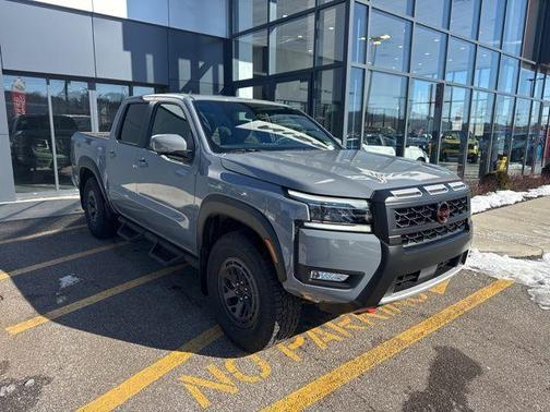 2025 Nissan Frontier PRO-4X