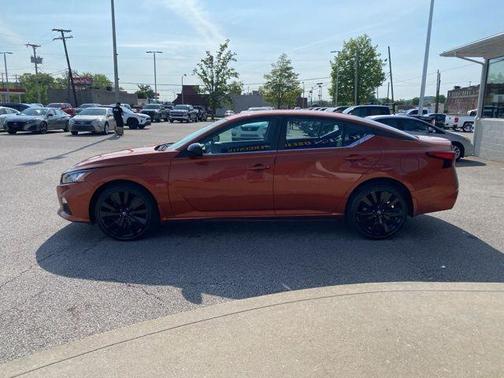 2021 Nissan Altima 2.5 SR
