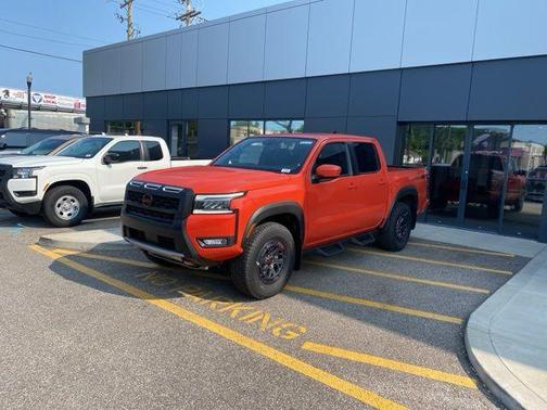 2025 Nissan Frontier PRO-4X