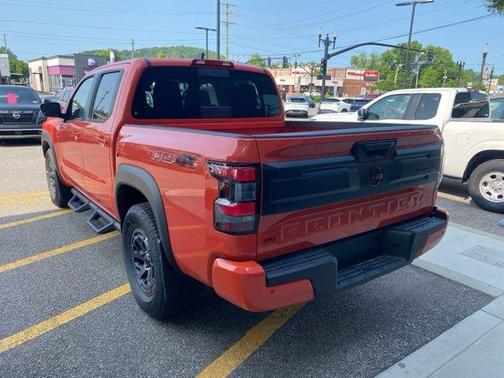 2025 Nissan Frontier PRO-4X