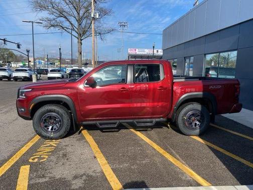 2025 Nissan Frontier PRO-4X