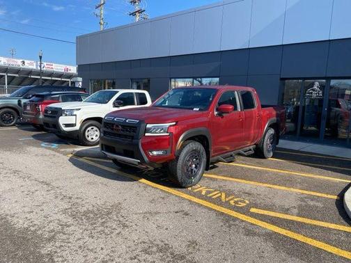 2025 Nissan Frontier PRO-4X