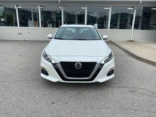 2022 Nissan Altima 2.5 SL