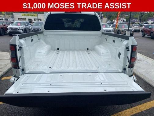 2025 Nissan Frontier SV