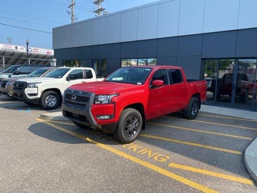 2025 Nissan Frontier SV