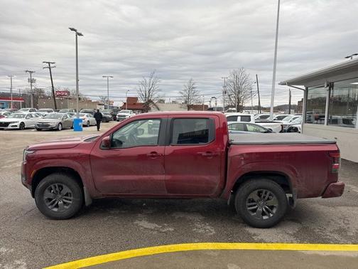 2025 Nissan Frontier SV