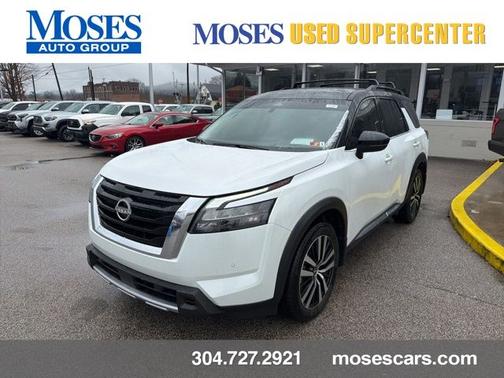 2025 Nissan Pathfinder Platinum