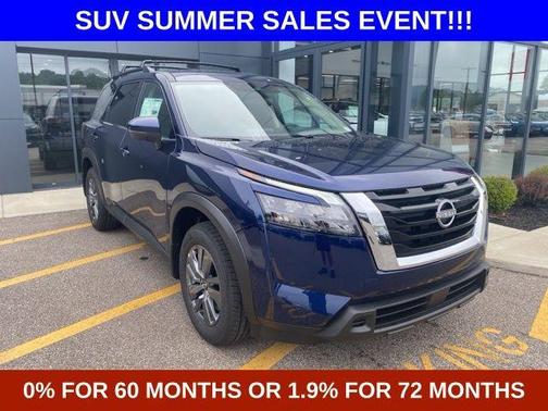 2025 Nissan Pathfinder SV