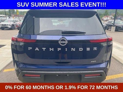 2025 Nissan Pathfinder SV