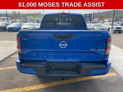 2025 Nissan Frontier SL