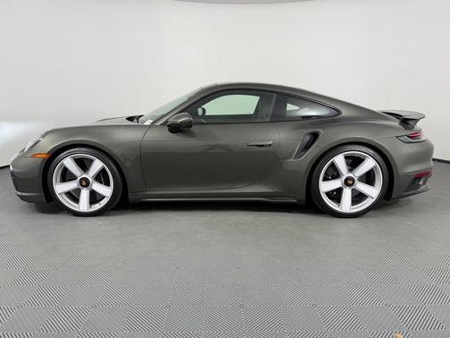 2025 Porsche 911 Turbo
