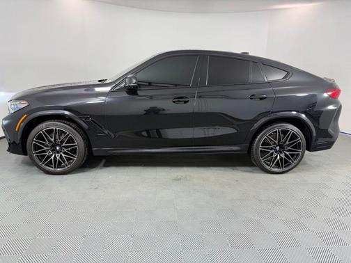 2022 BMW X6 M Base