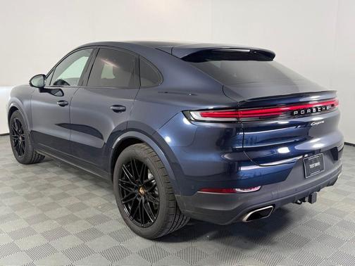 2026 Porsche Cayenne AWD