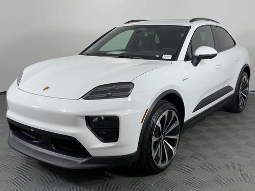 2024 Porsche Macan 4