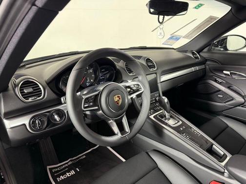 2025 Porsche 718 Cayman Base