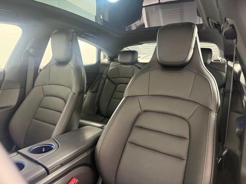 2023 Porsche Taycan 4S