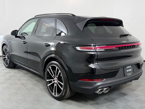 2026 Porsche Cayenne S