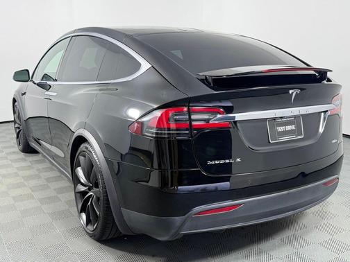 2016 Tesla Model X 90D