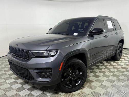 2023 Jeep Grand Cherokee Altitude