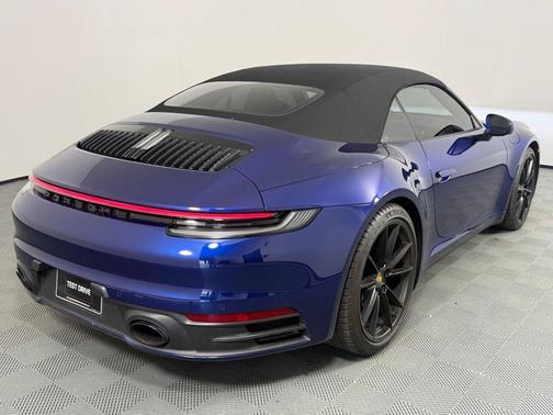 2023 Porsche 911 Carrera