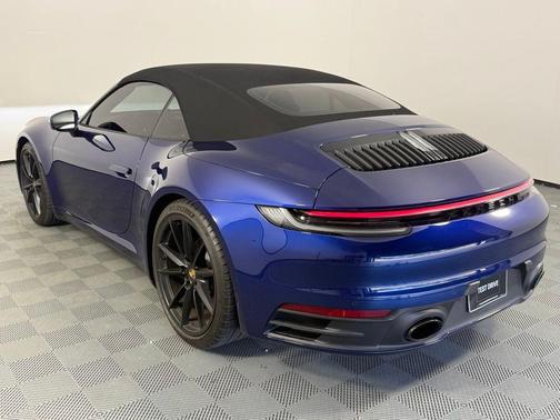 2023 Porsche 911 Carrera