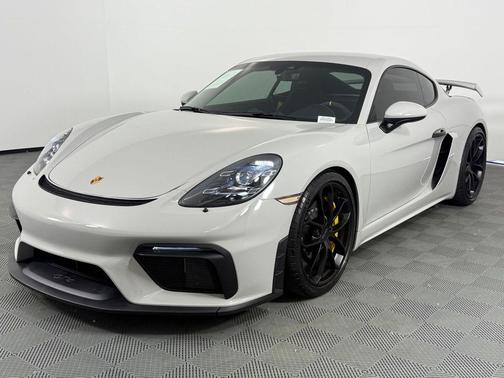 2020 Porsche 718 Cayman GT4