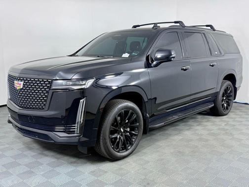 2022 Cadillac Escalade ESV Luxury