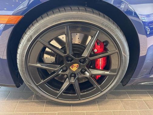 2025 Porsche 911 Carrera S