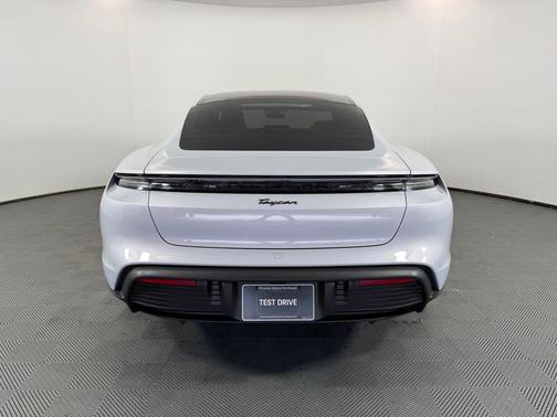Ice 2025 Porsche Taycan Base