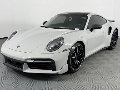 2024 Porsche 911 Turbo S