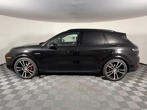 2026 Porsche Cayenne S