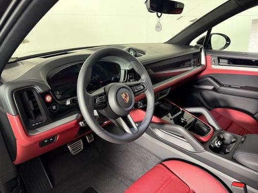 2026 Porsche Cayenne S