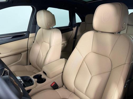 Blue 2026 Porsche Macan Base
