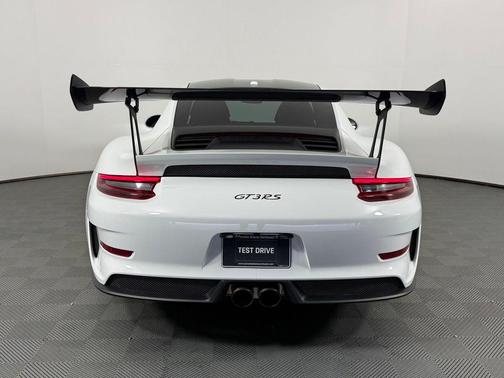 2019 Porsche 911 GT3 RS