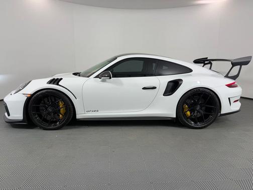 2019 Porsche 911 GT3 RS