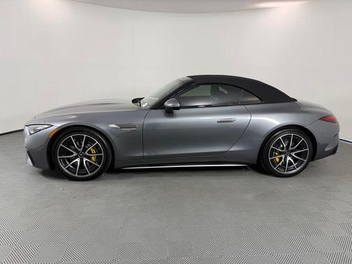 Selenite Gray Metallic 2022 Mercedes-Benz AMG SL 63 Base