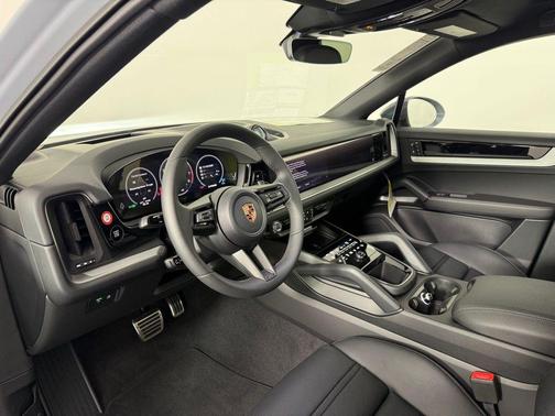 2026 Porsche Cayenne S