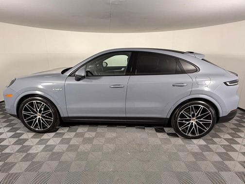 2026 Porsche Cayenne S