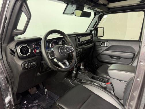 Granite Crystal Clearcoat Metallic 2021 Jeep Wrangler Unlimited Rubicon 392