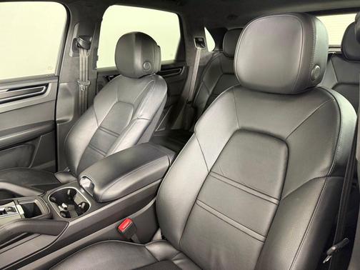 Quartzite Grey Metallic 2021 Porsche Cayenne GTS