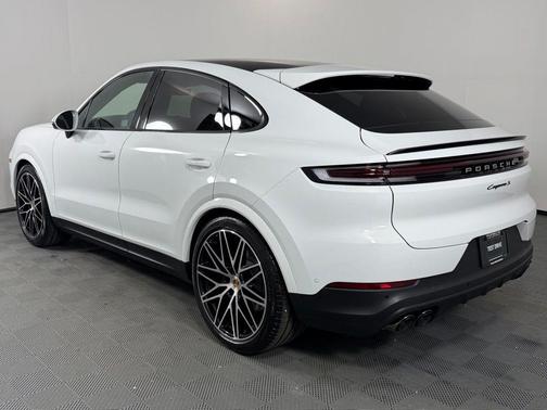 2026 Porsche Cayenne S Coupe AWD