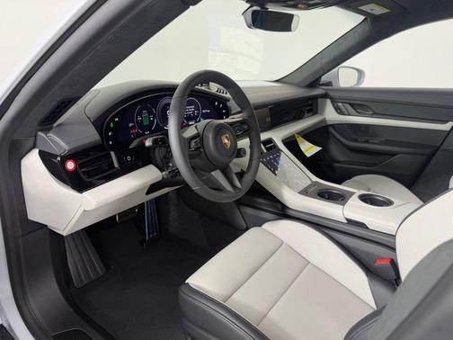 2026 Porsche Taycan GTS