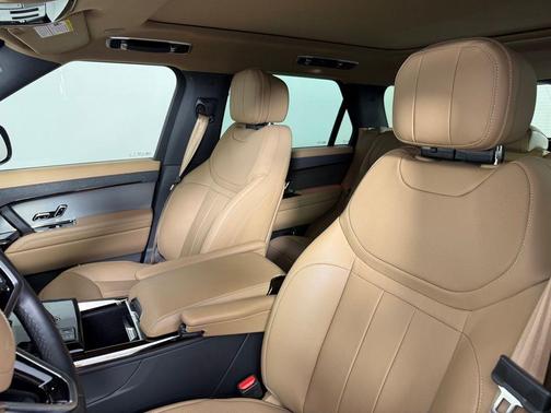 Santorini Black 2024 Land Rover Range Rover Sport SE