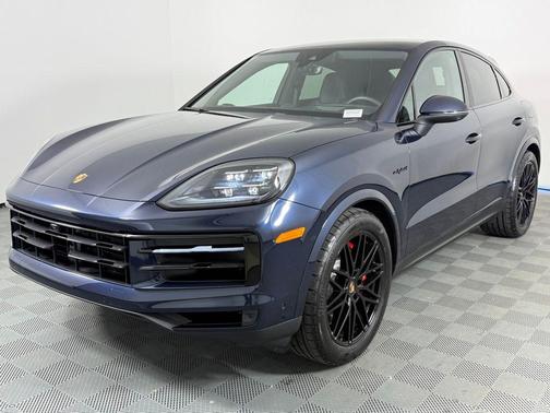 2025 Porsche Cayenne S