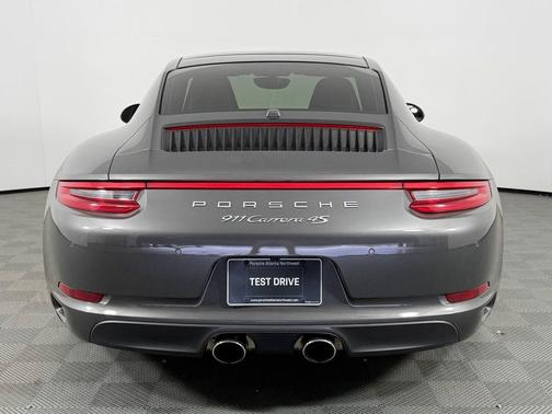 Agate Gray Metallic 2017 Porsche 911 Carrera 4S