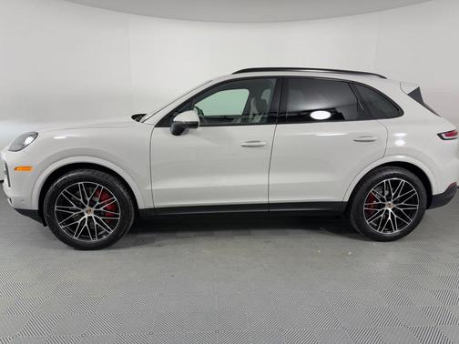 2026 Porsche Cayenne S