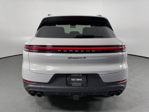 2026 Porsche Cayenne S