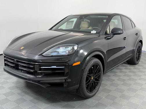 2025 Porsche Cayenne AWD