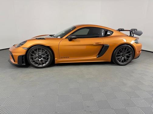 2024 Porsche 718 Cayman GT4 RS